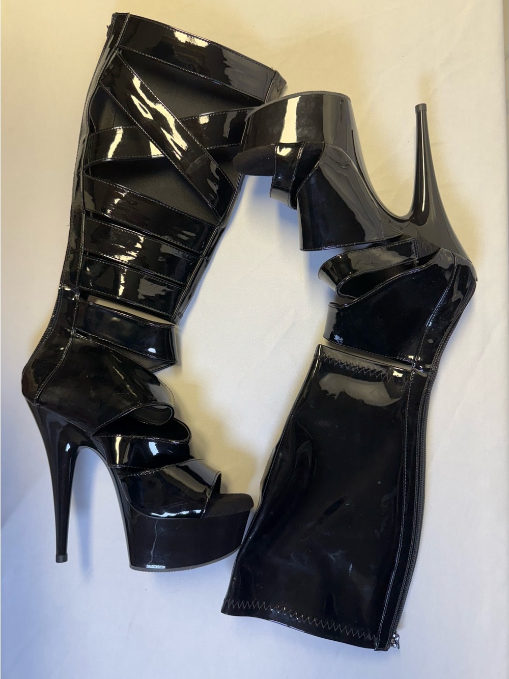 Pleaser Delight-600-49 Knee High Gladiator Boots